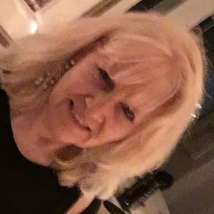 Meet your Posher, Carol